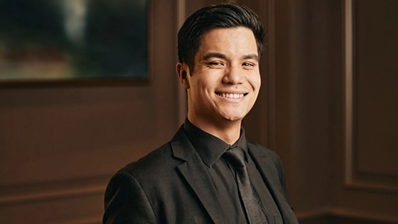 Two champaign flutes of sparkeling wine placed on a table at Pechanga Resort Casino's Great Oak Steakhouse Restaurant in Temecula, CA